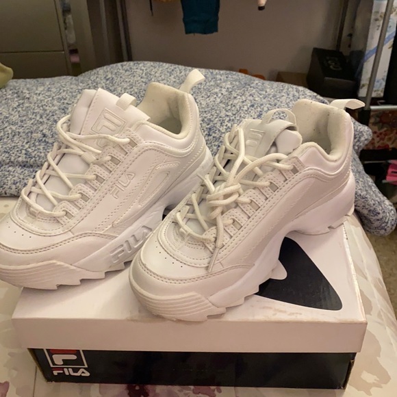 Other - Fila sneaker